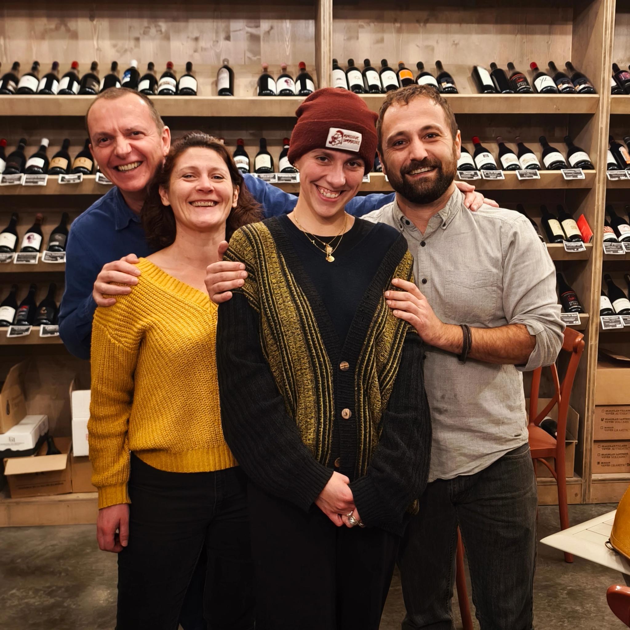 L'équipe de la boutique de vin
